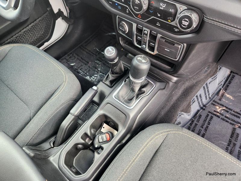 Used 2025 Jeep Wrangler 4xE Sahara