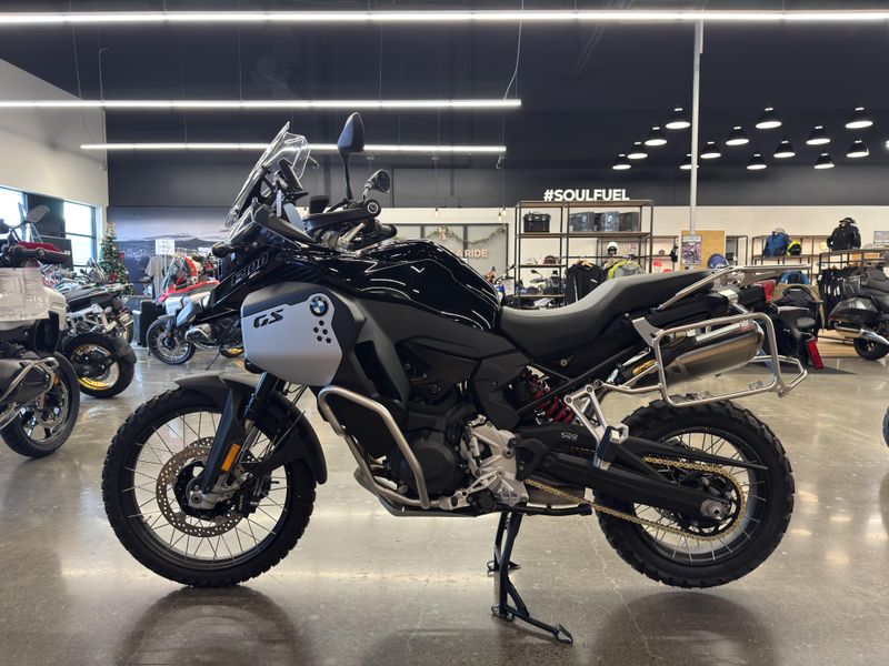 2025 BMW F 900 GS Adventure - BLACK STORM METALLIC