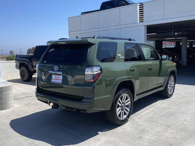 2022 Toyota 4Runner TRD SportImage 4