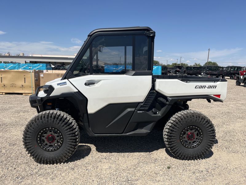New 2026 Can-Am DEFENDER LTD HD11 