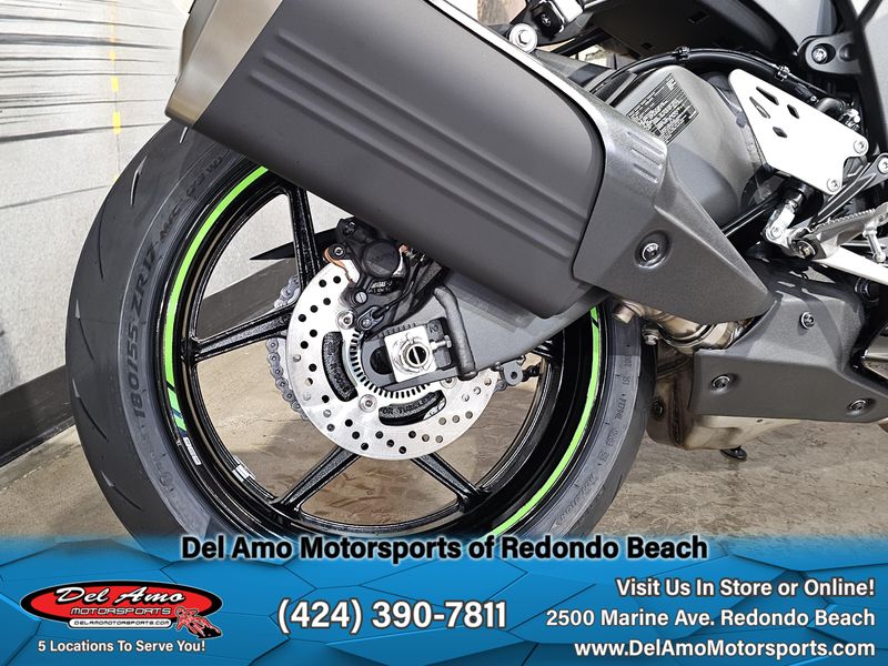 2025 Kawasaki NINJA ZX-6R KRT EDITION ABS Image 13