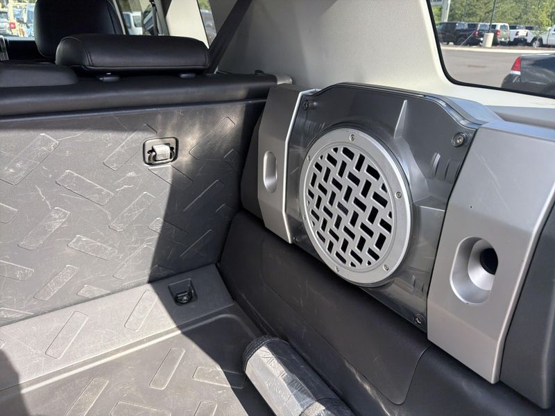 Used 2007 Toyota FJ Cruiser Image 32
