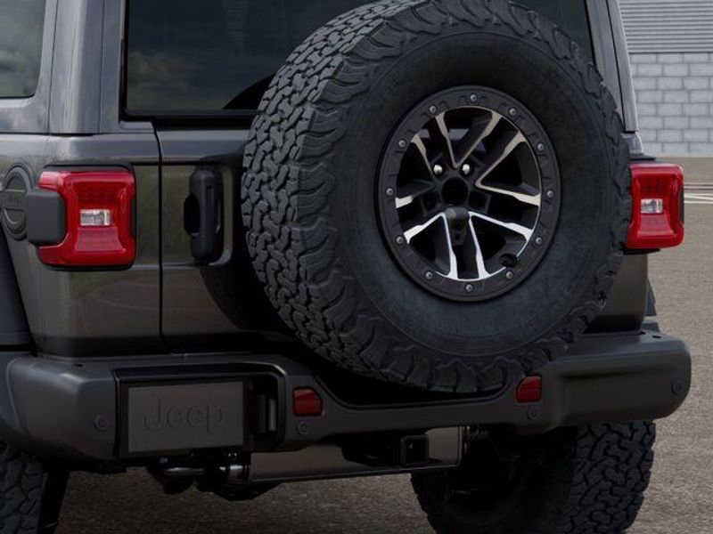 Jeep Wrangler 4xE Image 13