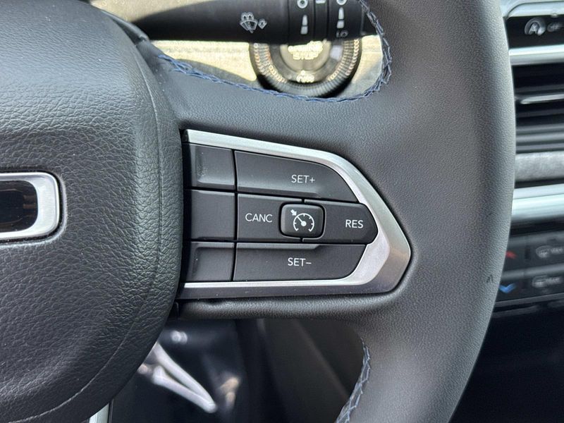 Used 2022 Jeep Compass Latitude