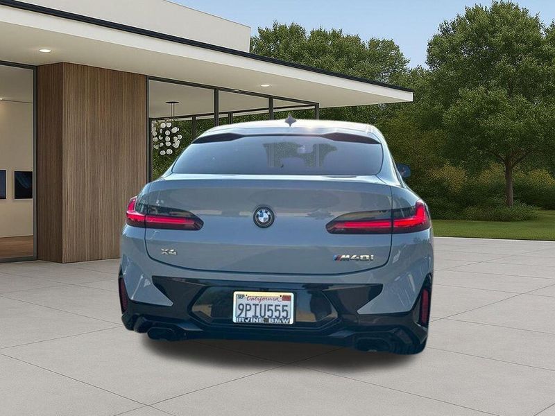 Used 2025 BMW X4 M40iImage 9
