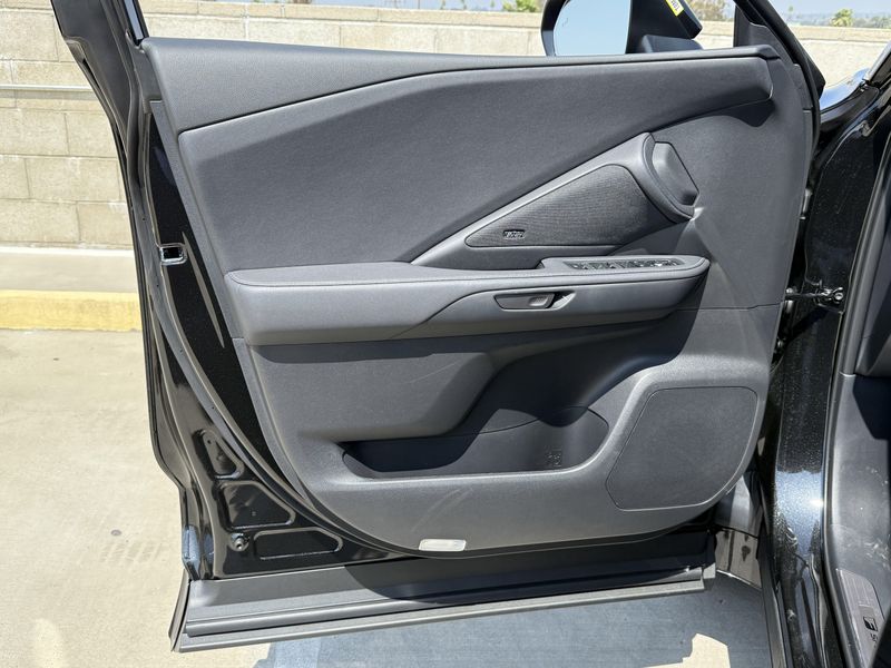 2025 LEXUS TX 500 500h F SPORT PremiumImage 17