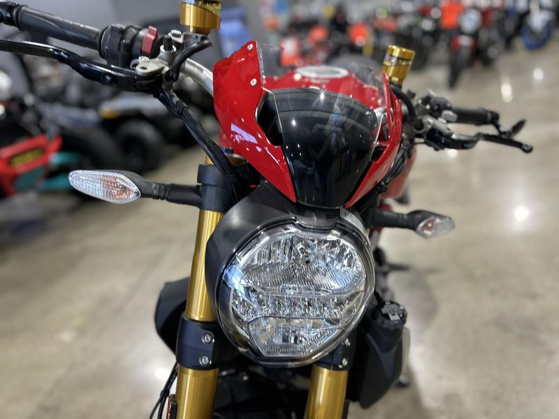 Used 2017 Ducati MONSTER S Image 19