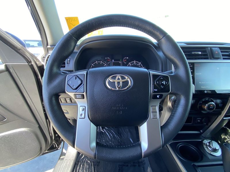 Used 2022 Toyota 4Runner TrailImage 27