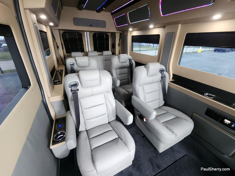 New 2026 RAM Promaster 2500 Slt+ Window Van High Roof 159' Wb
