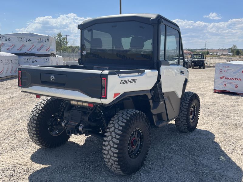 New 2026 Can-Am DEFENDER LTD HD11 