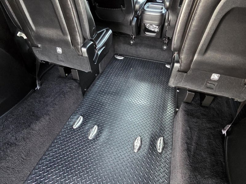 New 2027 Chrysler Pacifica Select