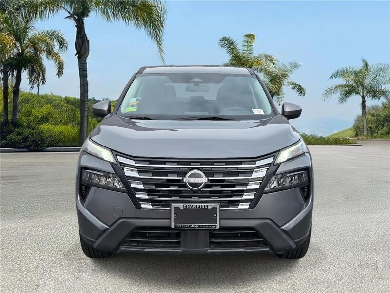 Used 2024 Nissan Rogue AWD SV