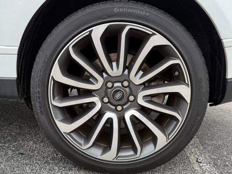 Used 2019 Land Rover Range Rover 5.0L V8 Supercharged