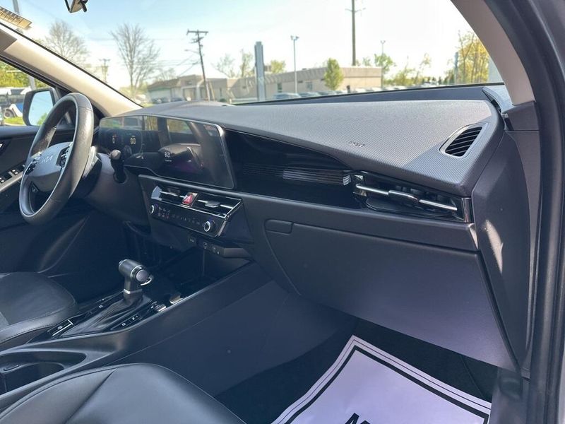 2023 Kia Niro EXImage 15