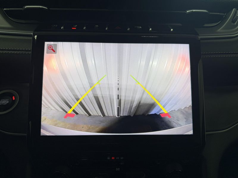 New 2025 Jeep Grand Cherokee Limited 4x4Image 15