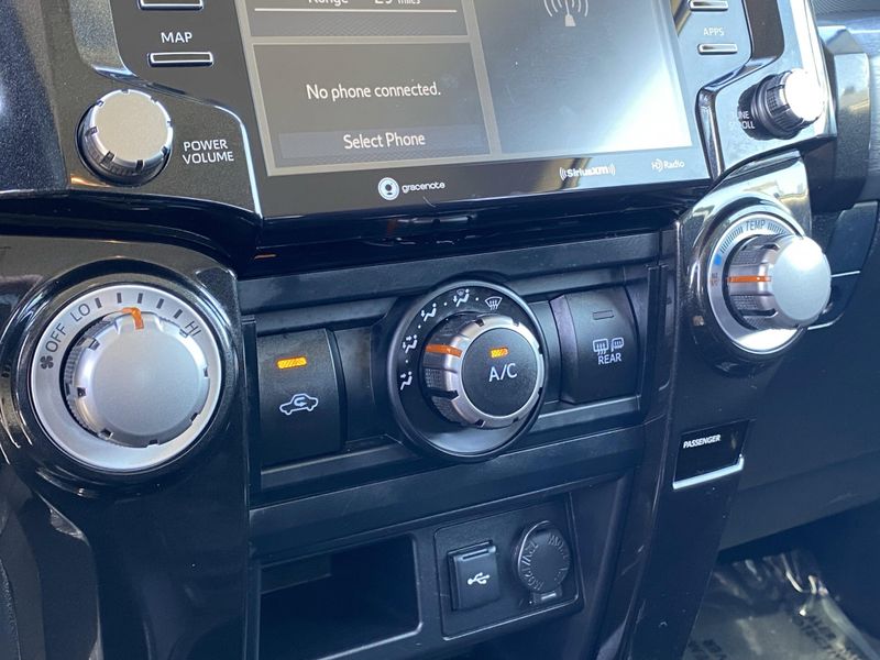 2024 Toyota 4Runner TRD Off-RoadImage 23