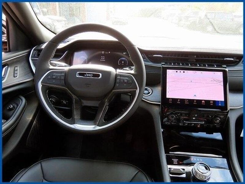 2025 Jeep Grand Cherokee LimitedImage 11