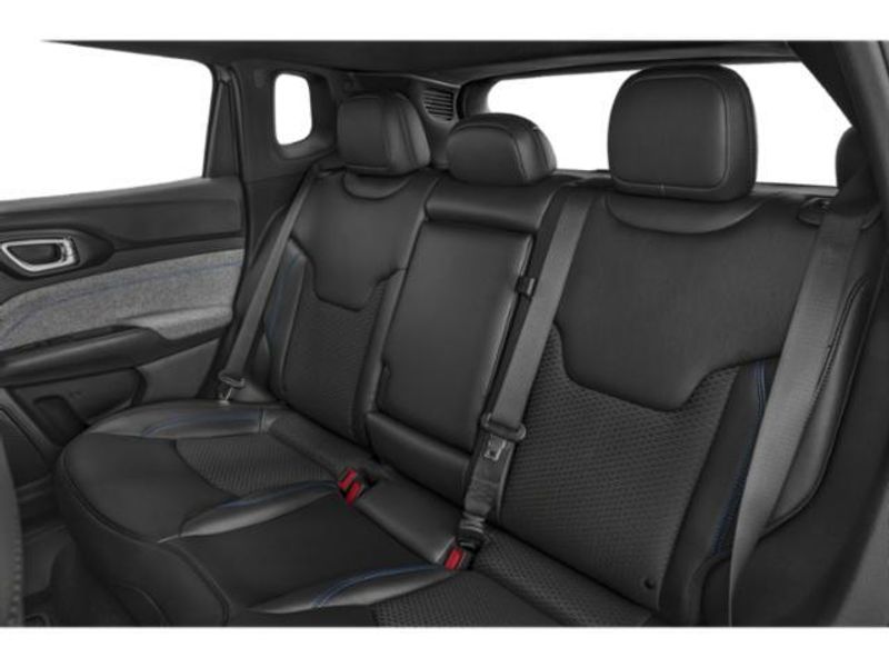 New 2026 Jeep Compass Limited AltitudeImage 13