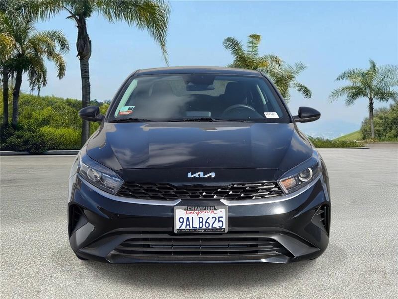 2022 Kia Forte LXS photo 3