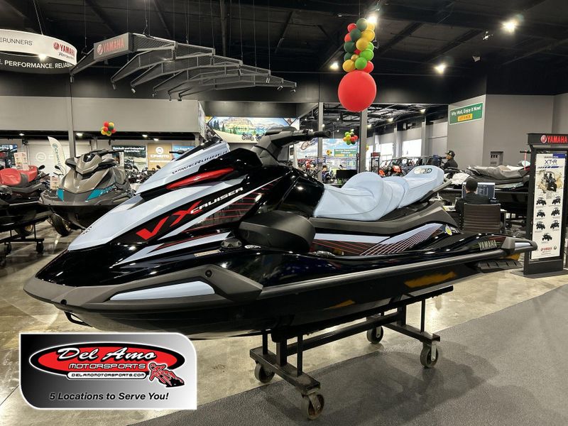 2025 Yamaha VX CRUISER W/AUDIO  in a BLACK/ICE BLUE exterior color. Del Amo Motorsports of Redondo Beach (424) 390-7811 delamomotorsports.com 