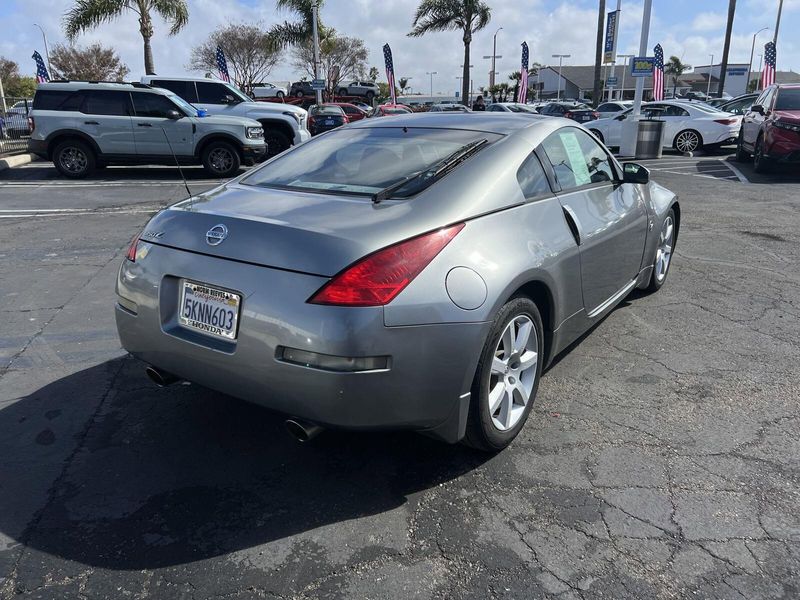 2005 Nissan 350Z EnthusiastImage 3