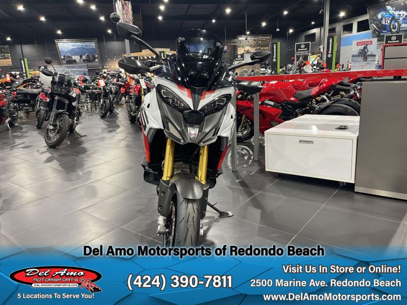 2024 Ducati MULTISTRADA V4 RS Image 4