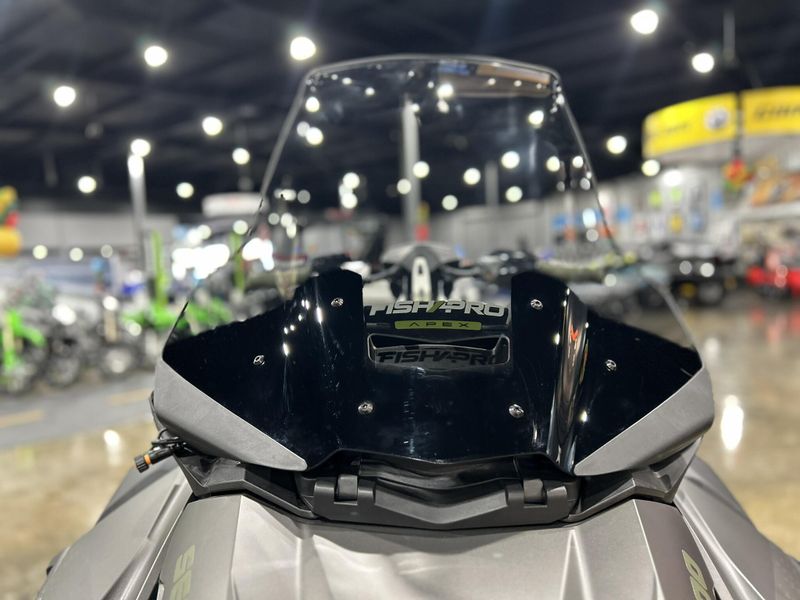 2025 Sea-Doo FISHPRO APEX 300 (SOUND SYSTEM) Image 10