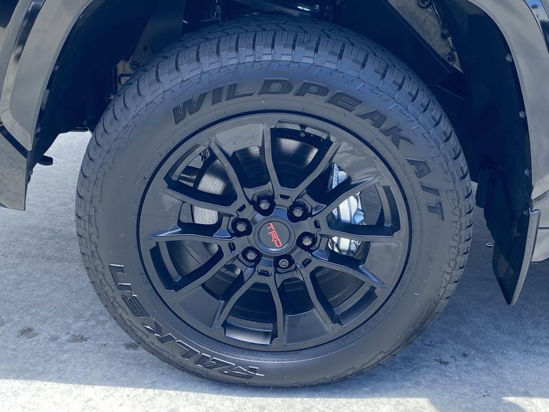 2024 Toyota Tundra PlatinumImage 9