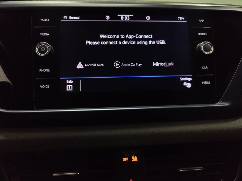 Used 2022 Volkswagen Taos SEAWD w/SunroofImage 20