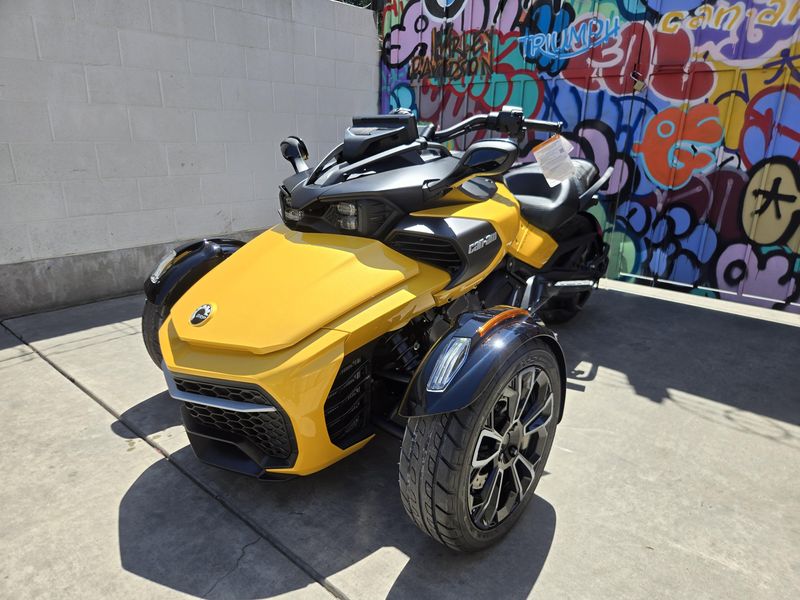 New 2026 Can-Am SPYDER F3 S 1330 Image 4