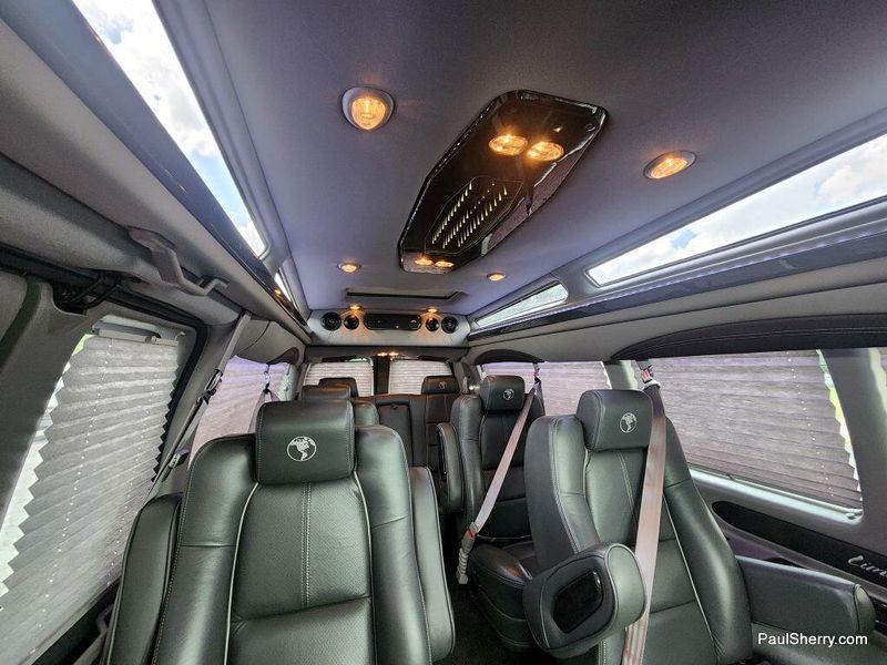 2017 GMC Savana 2500 Image 54