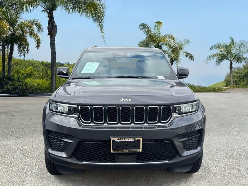 New 2026 Jeep Grand Cherokee Laredo X 4x2
