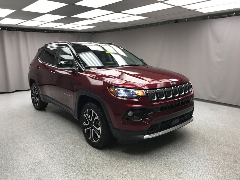 Used 2022 Jeep Compass LimitedImage 17