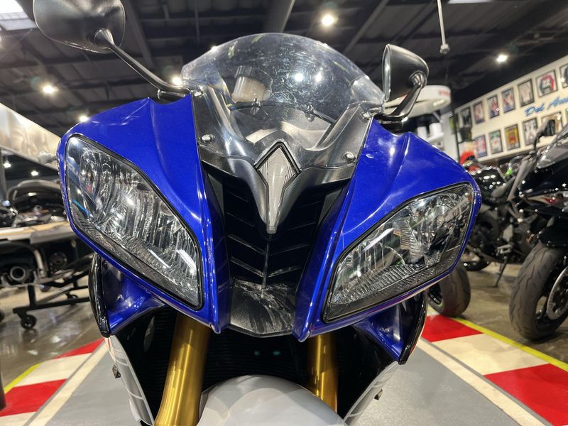 Used 2013 Yamaha YZFR6 Image 10