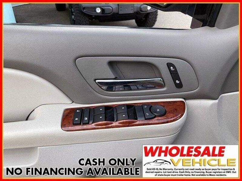 2012 GMC Yukon XL 1500 SLT 1500Image 14