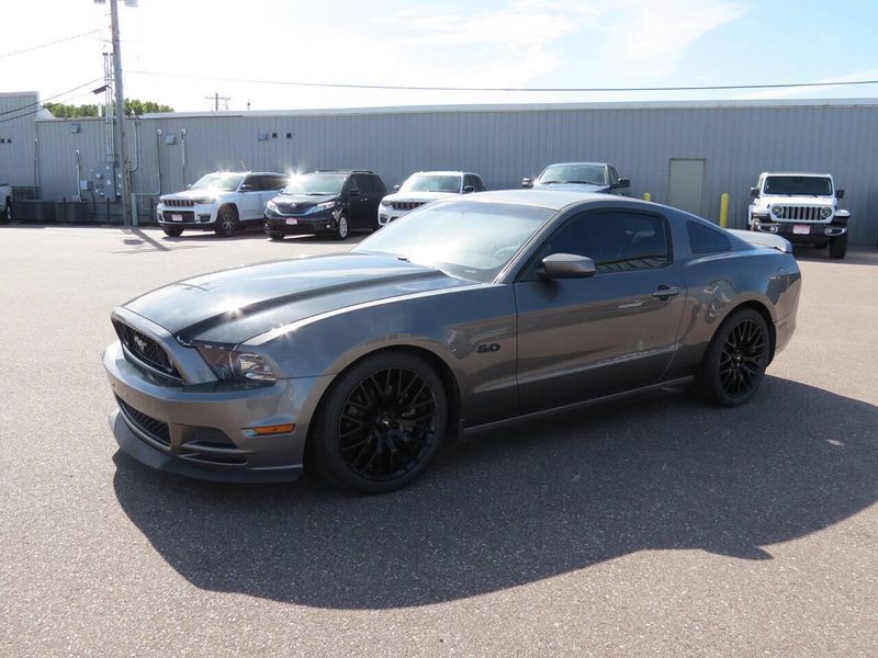 Used 2013 Ford Mustang GT 2dr FastbackImage 6