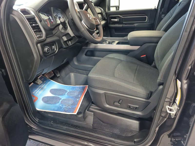 2025 RAM 2500 Big Horn Crew Cab 4x4 6