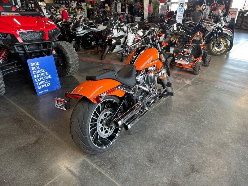 2023 Harley-Davidson Breakout 