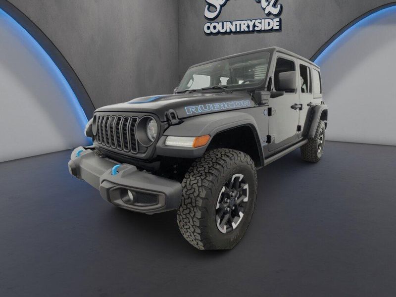 Used 2024 Jeep Wrangler 4xE Rubicon Hardtop w/NavImage 10