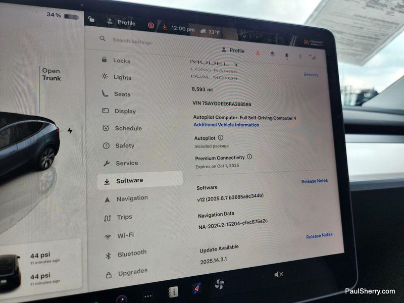 2024 Tesla Model Y Long RangeImage 43