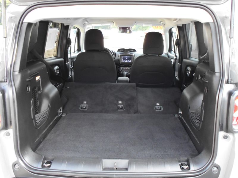 2020 Jeep Renegade LatitudeImage 11