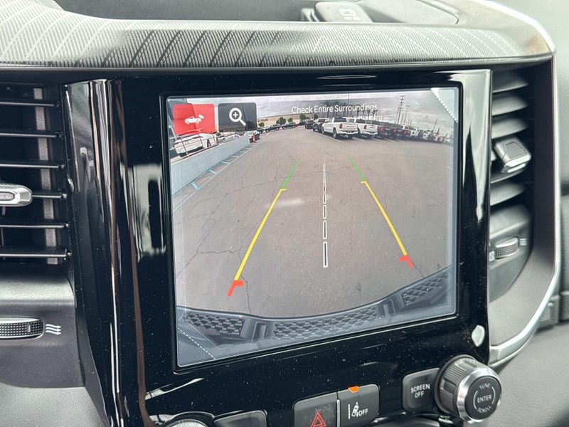 New 2026 RAM 1500 Big Horn Crew Cab 4x2 5'7' Box