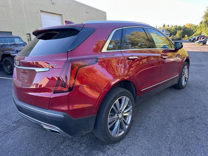 2024 Cadillac XT5 Premium Luxury photo 11