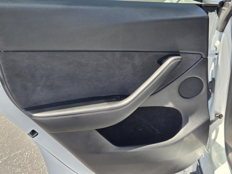 Used 2023 Tesla Model Y Long Range AWD