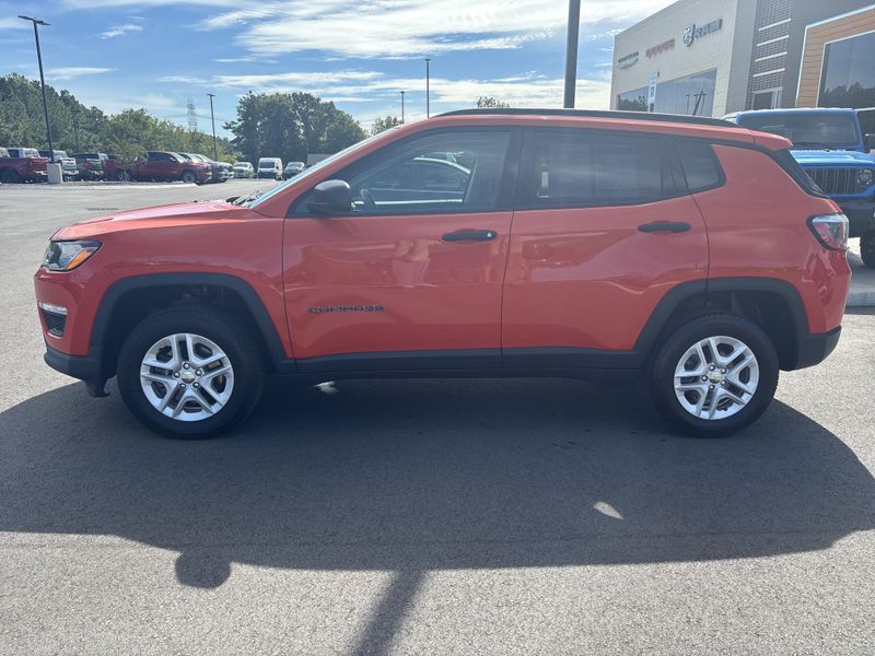 Used 2017 Jeep New Compass SportImage 2