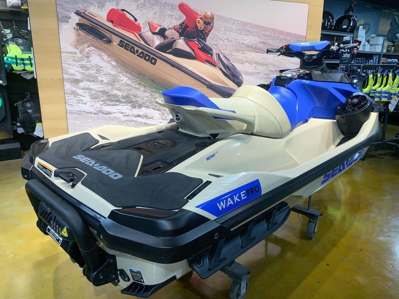 2025 Sea-Doo WAKE PRO 230 (SOUND SYSTEM) Image 20