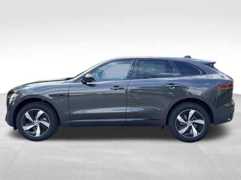 2026 Jaguar F-PACE R-Dynamic S