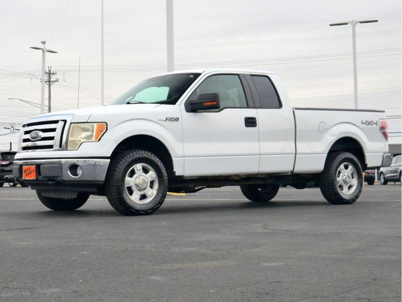 2010 Ford F-150 XLTImage 8