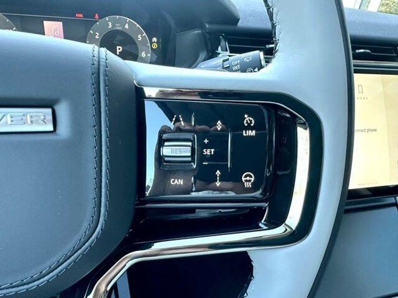 Used 2025 Land Rover Range Rover Velar Dynamic SE
