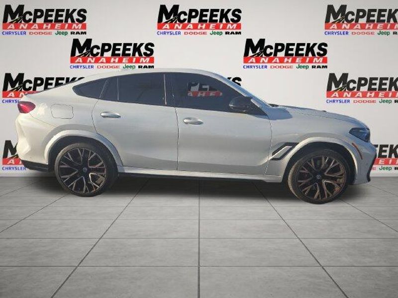Used 2023 BMW X6 M BaseImage 6